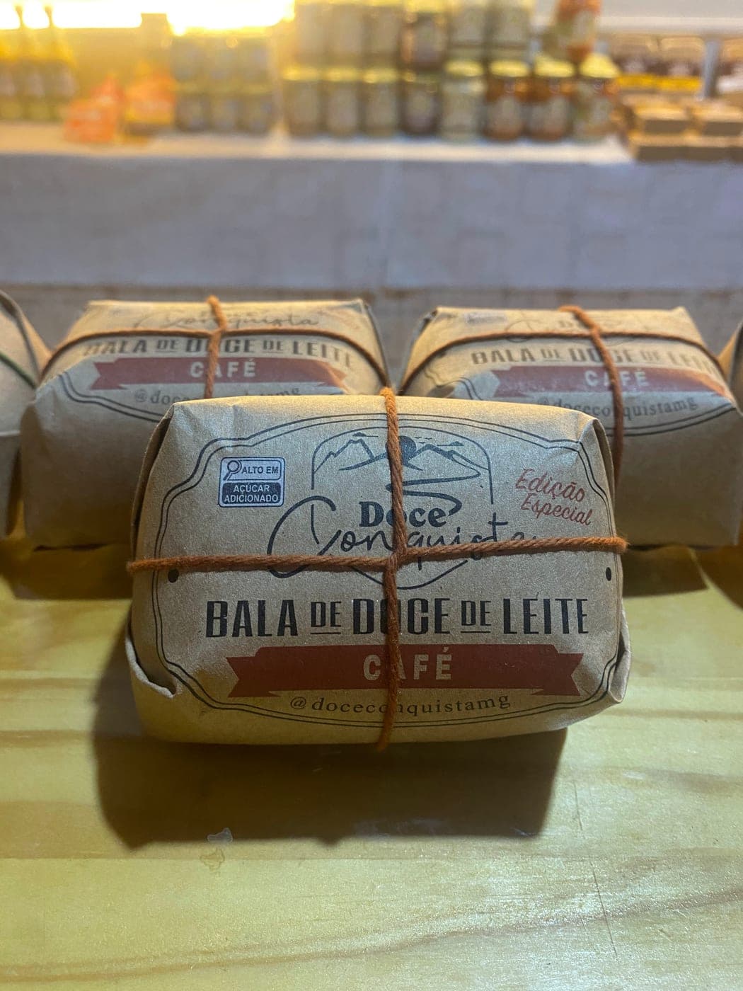 Bala de Doce de Leite · Com Café